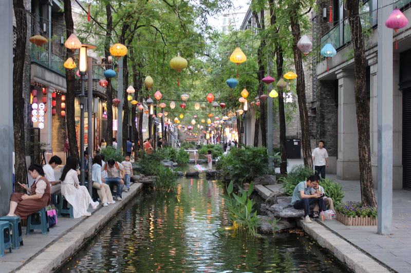 河道彩灯
